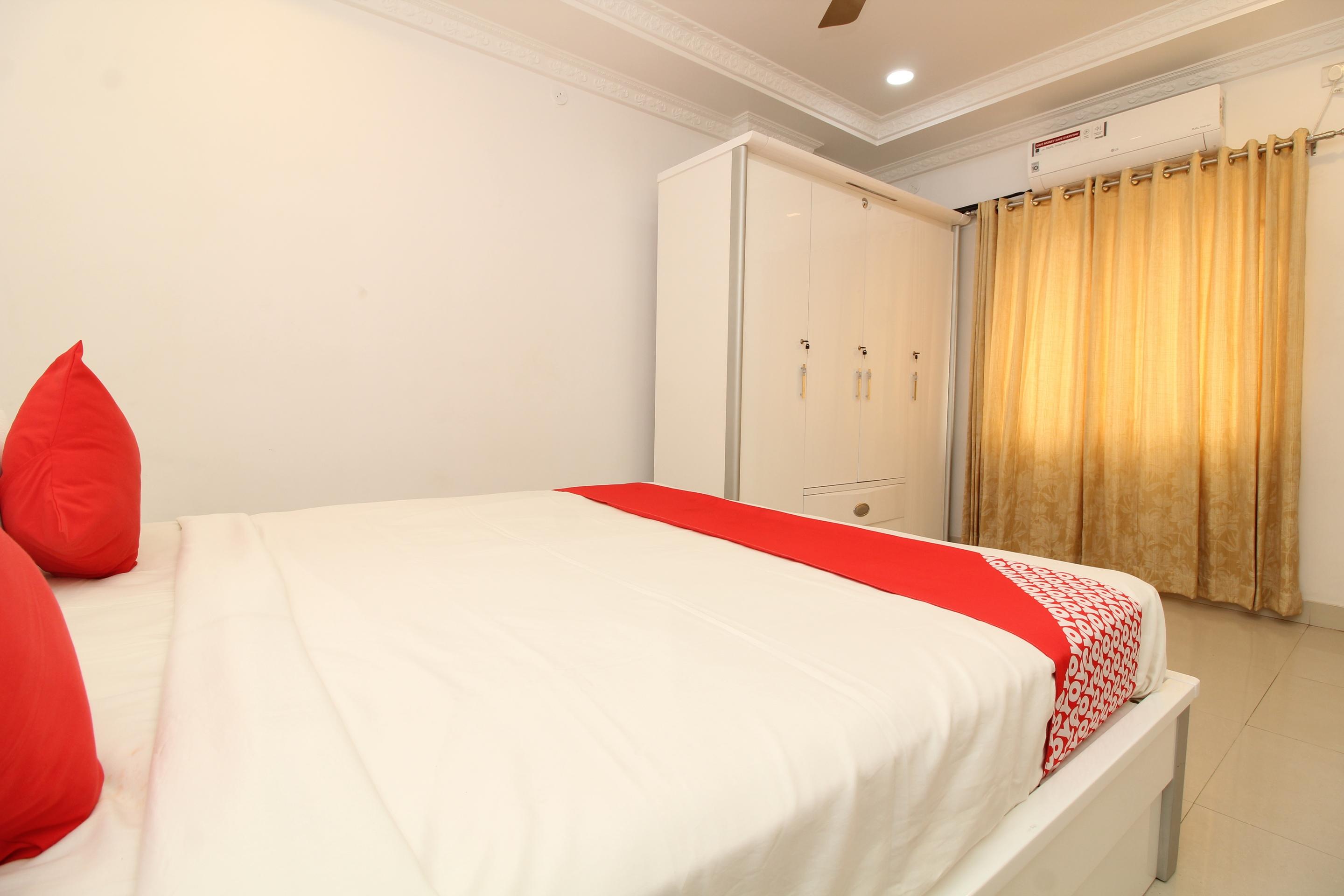 Oyo 37499 Saba Service Apartments Hyderabad Ngoại thất bức ảnh