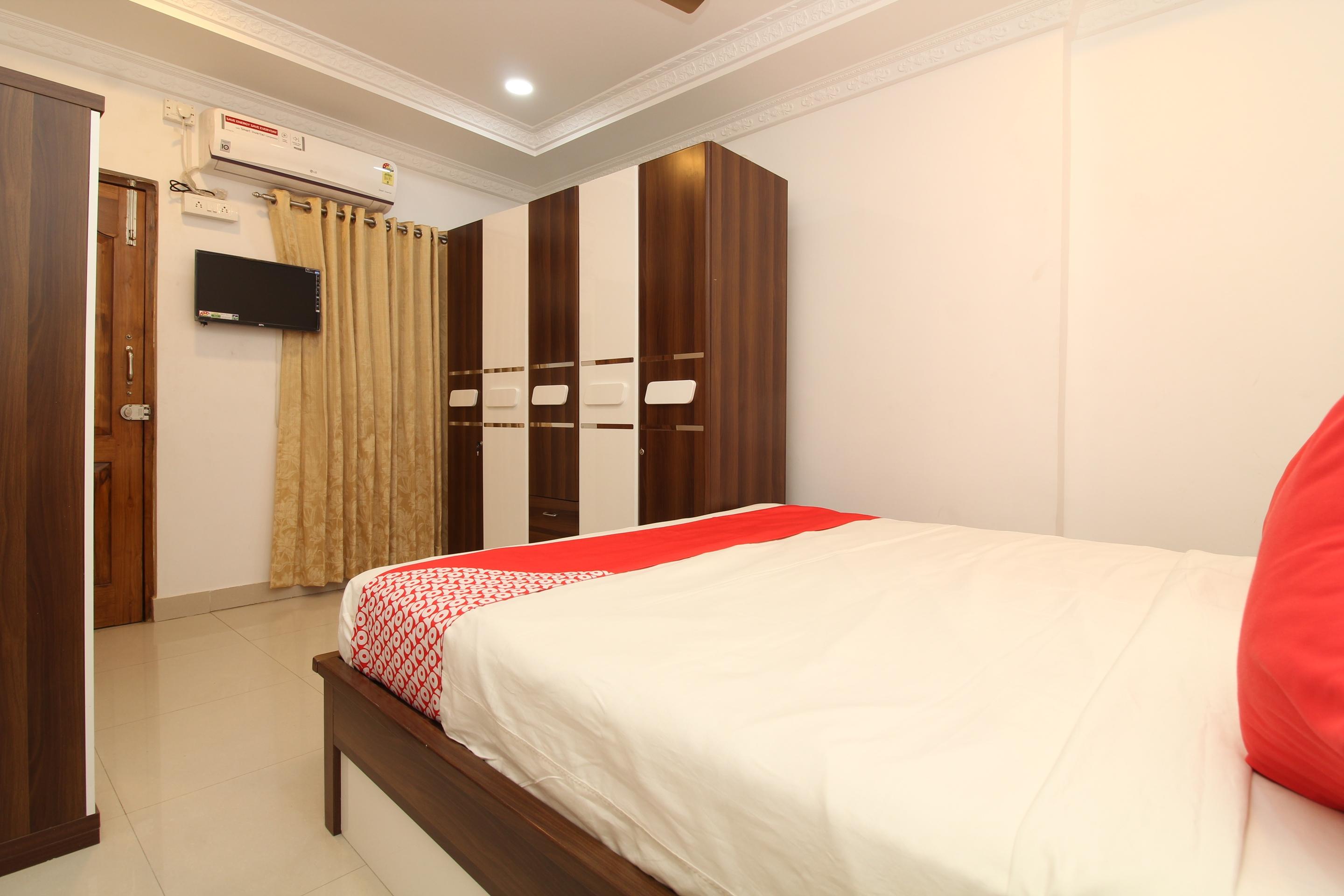 Oyo 37499 Saba Service Apartments Hyderabad Ngoại thất bức ảnh